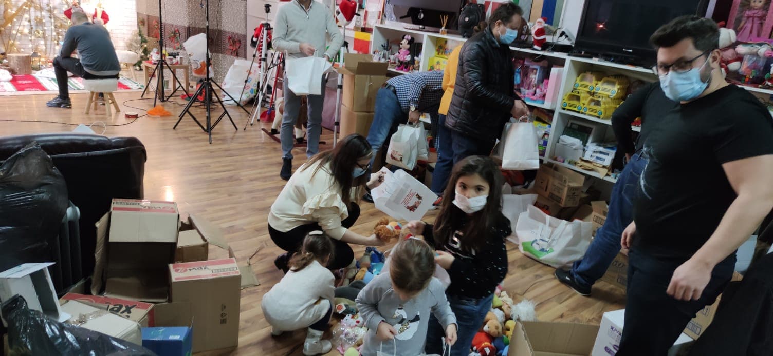 Taxiul Cu Bomboane - Decembrie 2020 - Photo 4